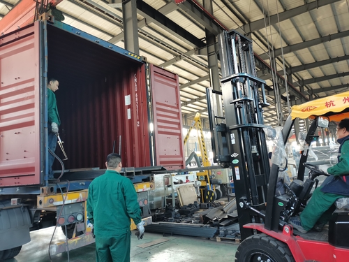最新の企業 ソリューションについて ロックウール生産ラインがアルジェリアに出荷されました