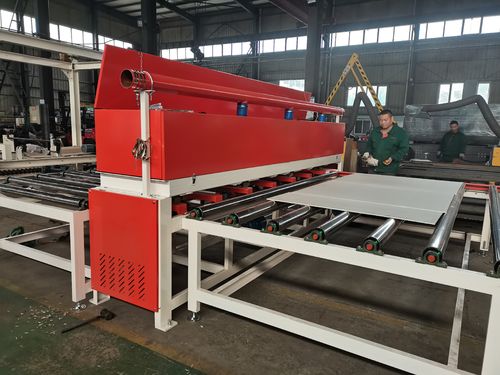 最新の企業 ソリューションについて ロシアのお客様向けにカスタマイズされた3メートル石膏ボード切断機