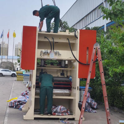 良い価格 サイレンシングされた石膏天井タイル石膏ボード油圧プレスホールピアスマシンパンチングマシン オンライン