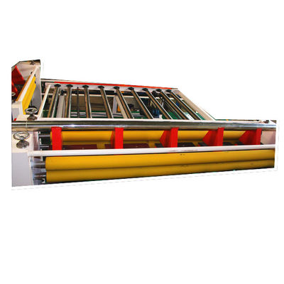 良い価格 ポリ塩化ビニールおよびアルミニウム フィルムの内部によってプレキャストされる天井板のラミネーション機械 オンライン