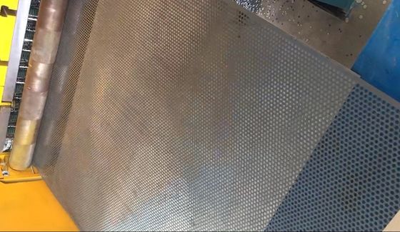 高容量ボードパンシングマシン 1pc/分容量とPLC制御
