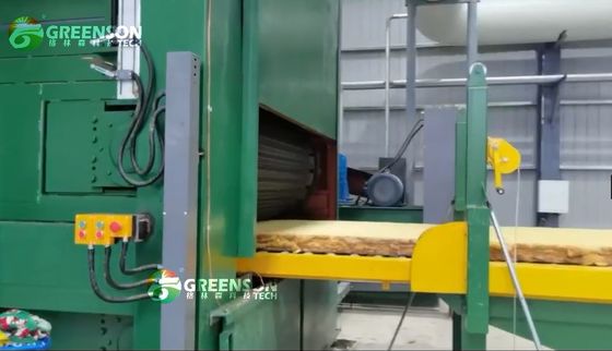 天然ガスのドーポラ溶融炉で岩毛パネルを作る機械