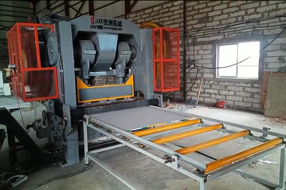 石膏天井タイル石膏ボードパンチングマシン掘削機の穿孔マシン