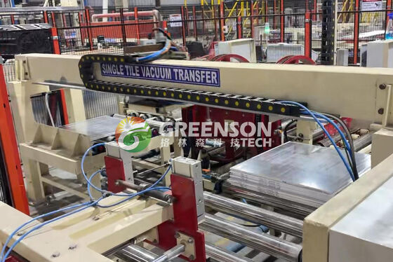 良い価格 自動ジプス板ラミネーション機械, 15m/minのラミネーション速度と1300mmの有効幅,PVCラミネートジプス天井タイル オンライン