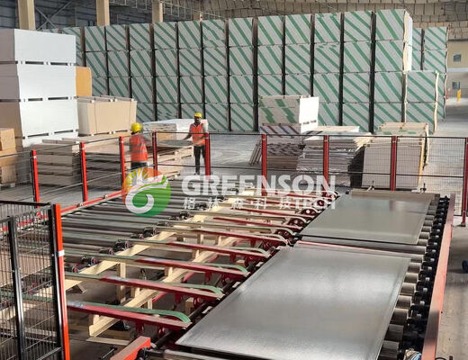 良い価格 1300mm有効ラミネート幅の石膏天井板生産ライン、2-15m/min可変速、PLCシステム電気制御 オンライン