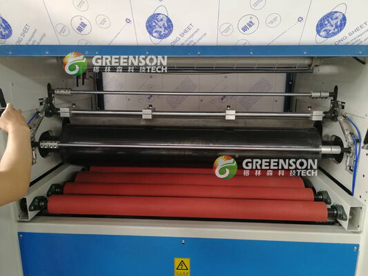 生産速度5~17m/min,PLC制御,そして環境に優しいPUR熱溶性粘着剤