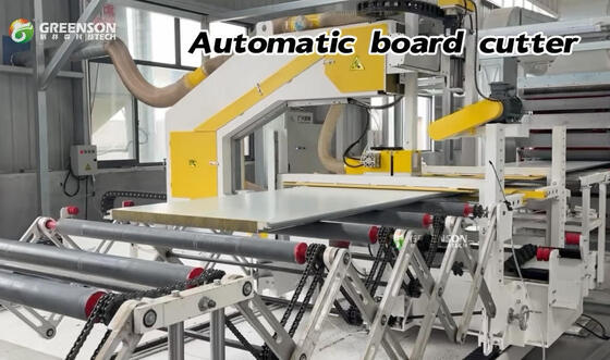 300kw 力および 3-10m の調節可能な生産速度の完全に自動化された PU サンドイッチ パネルの生産ライン機械
