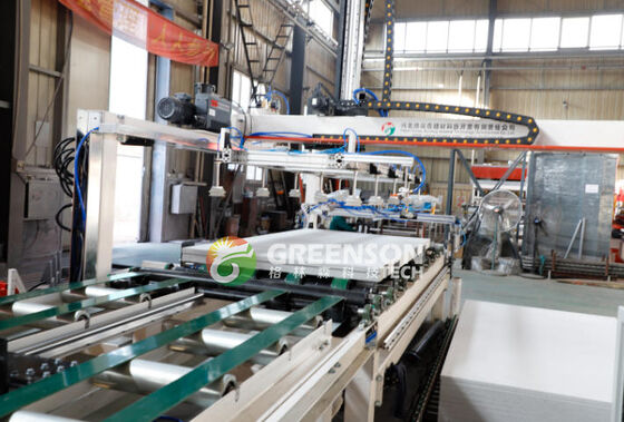 良い価格 Fast Gypsum Board Strip Cutting Machine For 1200 Mm*2400 Mm Boards Producing 100mm Wide Slats オンライン