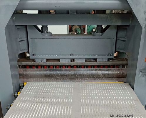 MDF Sheetrockの円形の穴シートのパーホレーション機械/薄板金の打ち抜く機械