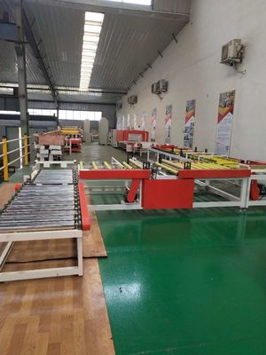 自動ギプスの天井のタイルの生産ライン15m/Minの薄板になる速度